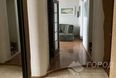 Сдам 4-х кімнатну квартиру, Центр, Университет метро, Код: 805011/1