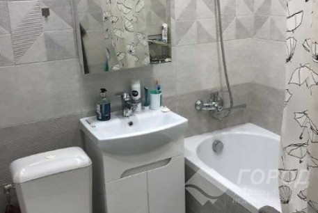 Продам 2-х кімнатну квартиру, Павлово поле, 23 Августа метро, Код: 805041/2