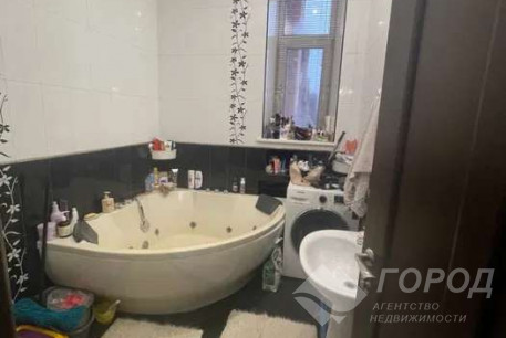 Продам 3-х кімнатну квартиру, Гагарина проспект, Защитников Украины метро (Площадь Восстания), Код: 805043/1