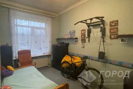 Продам 3-х кімнатну квартиру, Гагарина проспект, Защитников Украины метро (Площадь Восстания), Код: 805043/1