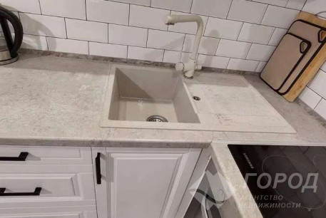 Продам 2-х кімнатну квартиру в новобудові, ХТЗ, ХТЗ метро, Код: 805044/1