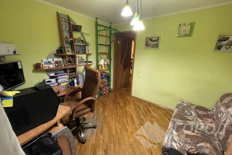 Продам 3-х кімнатну квартиру, Гагарина проспект, Защитников Украины метро (Площадь Восстания), Код: 805134/1