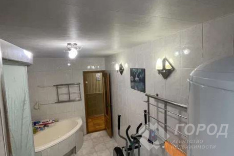 Продам 4-х кімнатну квартиру, Салтовка, 533 м/р, Код: 805164/1