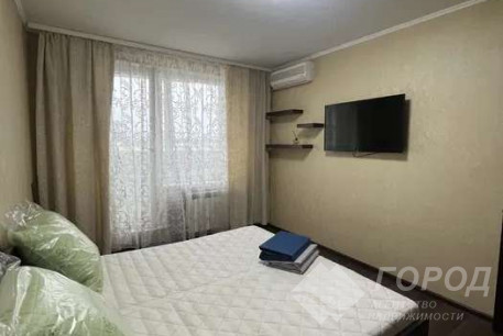 Сдам 3-х кімнатну квартиру, Гагарина проспект, Спортивная метро, Код: 805170/1