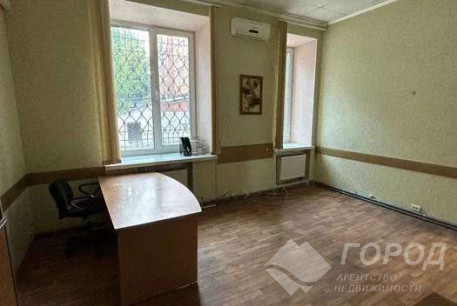 Продам 4-х кімнатну квартиру, Центр, Пушкинская метро, Код: 805198/1