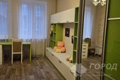 Сдам 3-х кімнатну квартиру, Центр, Код: 805203/1