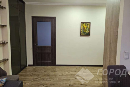 Сдам 3-х кімнатну квартиру, Центр, Код: 805203/1