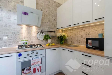 Сдам 3-х кімнатну квартиру, Центр, Архитектора Бекетова метро, Код: 805228/1