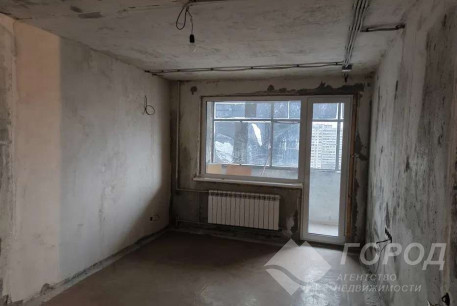 Продам 3-х кімнатну квартиру, ХТЗ, Код: 805255/1