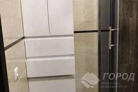 Сдам 2-х кімнатну квартиру в новобудові, ХТЗ, Код: 805272/1