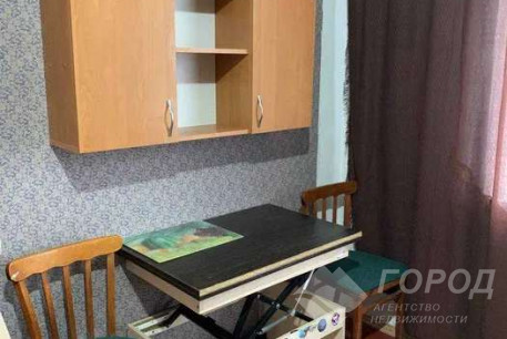 Сдам гостинку, Новые дома, Коммунальный рынок, Код: 805281/1