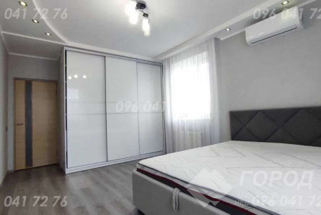 Продам 2-х кімнатну квартиру, Новые дома, Код: 805308/1