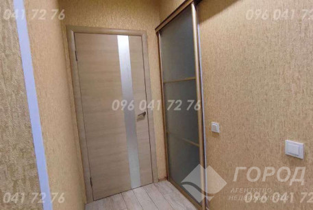 Продам 2-х кімнатну квартиру, Новые дома, Код: 805308/1