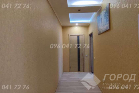 Продам 2-х кімнатну квартиру, Новые дома, Код: 805308/1