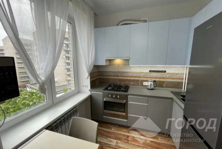 Сдам 2-х кімнатну квартиру, Гагарина проспект, Защитников Украины метро (Площадь Восстания), Код: 805318/1