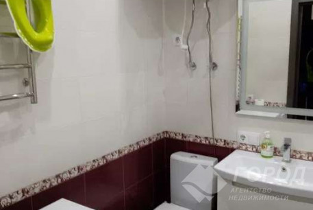 Продам 2-х кімнатну квартиру, ХТЗ, ХТЗ метро, Код: 805335/1