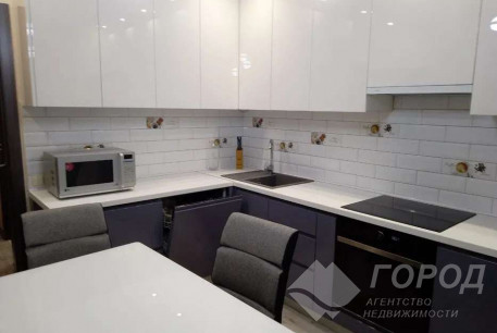 Продам 2-х кімнатну квартиру, ХТЗ, ХТЗ метро, Код: 805335/1