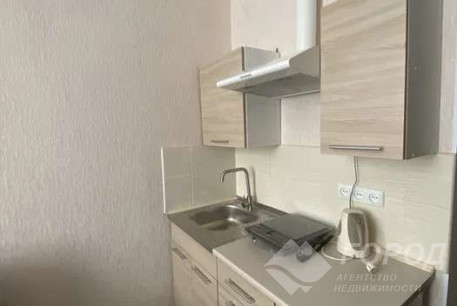 Сдам гостинку, ХТЗ, ХТЗ метро, Код: 805335/3