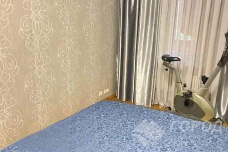 Продам 2-х кімнатну квартиру, Центр, Госпром метро, Код: 805359/1