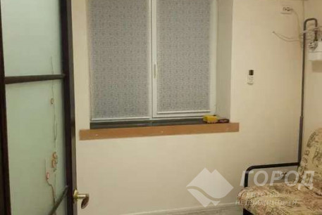 Продам 1-кімнатну квартиру в новобудові, Рогань, Код: 805373/2