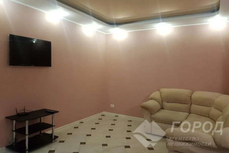Продам 1-кімнатну квартиру в новобудові, Рогань, Код: 805373/2