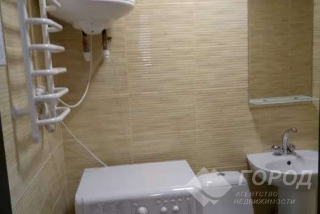 Продам 1-кімнатну квартиру, Гагарина проспект, Защитников Украины метро (Площадь Восстания), Код: 805382/2