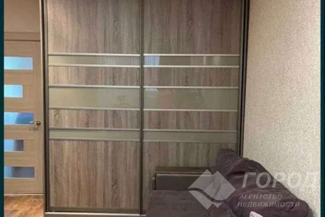 Продам 2-х кімнатну квартиру, Рогань, Код: 805402/2