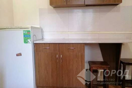 Сдам гостинку, Сосновая Горка, Научная метро, Код: 805408/1