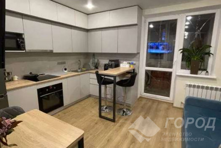 Продам 2-х кімнатну квартиру в новобудові, ХТЗ, ХТЗ метро, Код: 805425/1