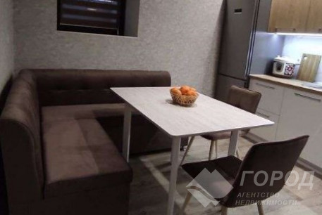 Сдам 2-х кімнатну квартиру, Центр, Код: 805450/1