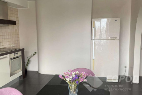 Продам 3-х кімнатну квартиру, Гагарина проспект, Спортивная метро, Код: 805465/1