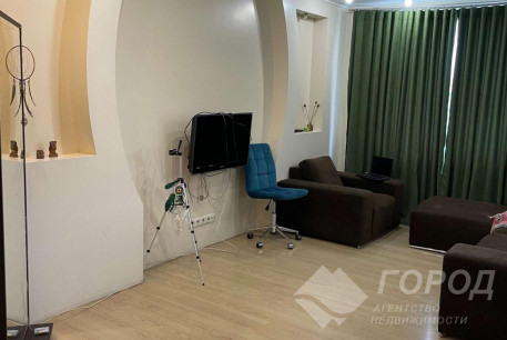 Продам 3-х кімнатну квартиру, Гагарина проспект, Спортивная метро, Код: 805465/1