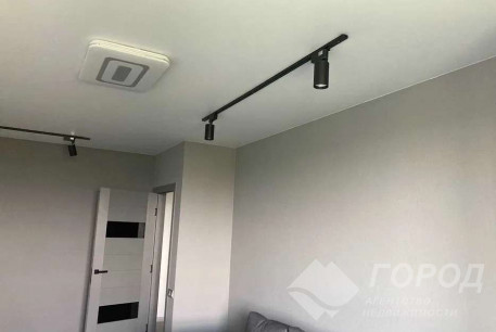 Продам 1-кімнатну квартиру в новобудові, ХТЗ, ХТЗ метро, Код: 805559/1