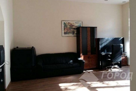 Сдам 4-х кімнатну квартиру, Центр, Университет метро, Код: 805562/1