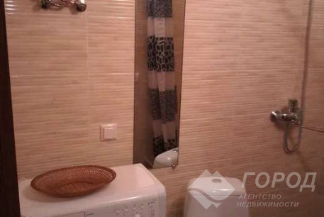 Сдам гостинку, Центральный рынок, Код: 805566/1