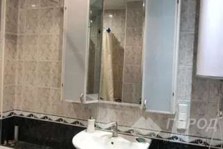 Сдам 4-х кімнатну квартиру, Центр, Площадь Конституции метро (Советская), Код: 805578/1