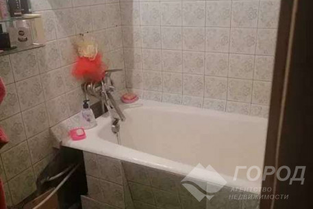 Продам 2-х кімнатну квартиру, Алексеевка, Код: 805606/1