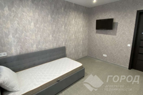 Продам 3-х кімнатну квартиру, ХТЗ, Масельского метро, Код: 805610/4