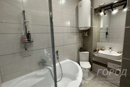 Продам 3-х кімнатну квартиру в новобудові, ХТЗ, Масельского метро, Код: 805635/1