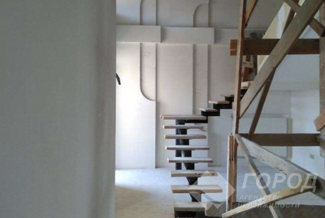 Продам 5-и кімнатну квартиру, Сосновая Горка, Код: 805640/1