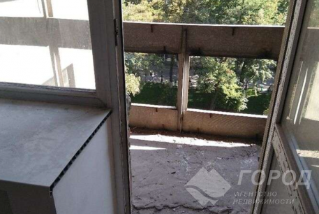 Продам 5-и кімнатну квартиру, Сосновая Горка, Код: 805640/1