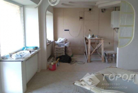 Продам 5-и кімнатну квартиру, Сосновая Горка, Код: 805640/1