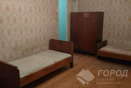 Продам 2-х кімнатну квартиру, Гагарина проспект, Защитников Украины метро (Площадь Восстания), Код: 805641/1