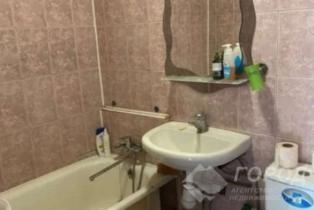 Продам 2-х кімнатну квартиру, Пятихатки, Код: 805680/2