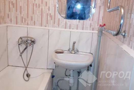 Продам 3-х кімнатну квартиру, Алексеевка, Код: 805718/1