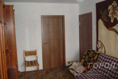 Продам 2-х кімнатну квартиру, Салтовка, 607 м/р, Код: 805722/1