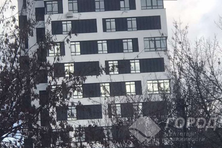 Продам 1-кімнатну квартиру в новобудові, Центр, Код: 805733/5