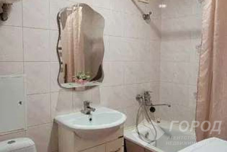 Сдам 3-х кімнатну квартиру, Новые дома, Маршала Жукова метро (Дворец спорта), Код: 805763/1