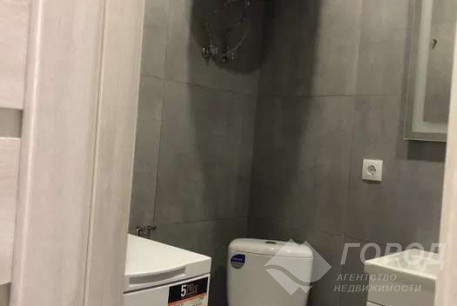 Продам 1-кімнатну квартиру в новобудові, Центр, Код: 805765/1