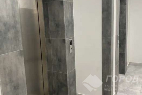 Продам 1-кімнатну квартиру в новобудові, Центр, Код: 805765/1